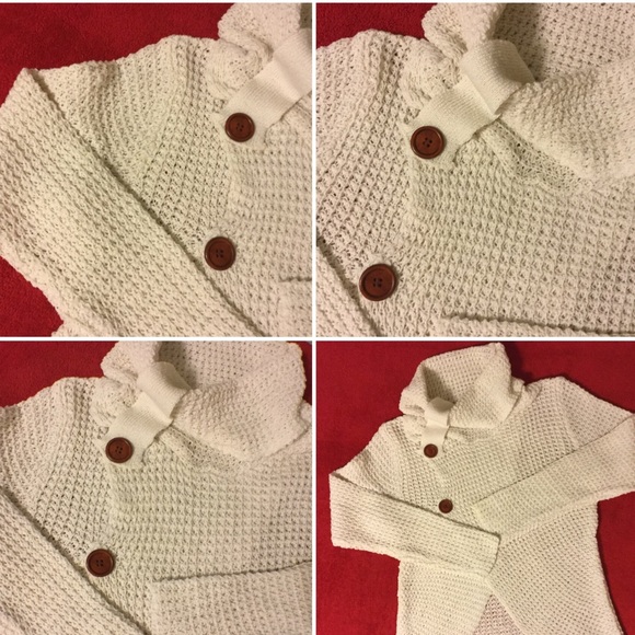 Beautiful Knitted Sweater. - Picture 4 of 5